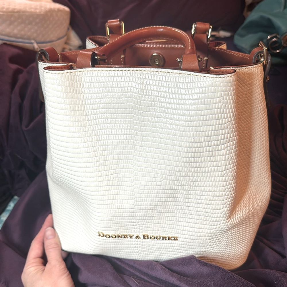 DOONEY & BOURKE handbag never been used pristine condition